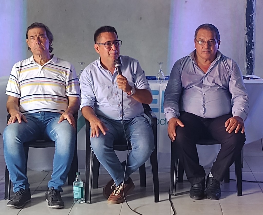 Gustavo Martínez: Tenemos que construir una alternativa distinta