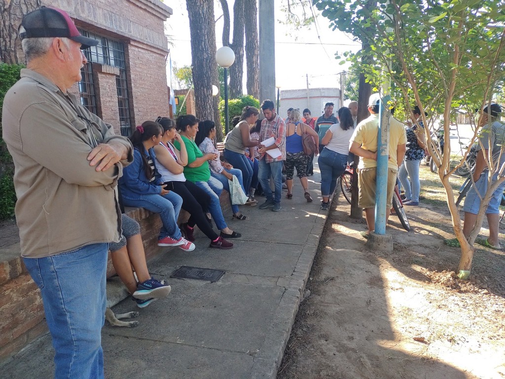 Convocatoria de usuarios de Cooperativa de agua por falta de suministro en algunos barrios