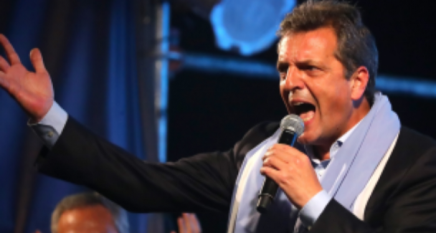 La fórmula de Sergio Massa y Agustín Rossi se impuso aunque no alcanzó y habrá ballotage